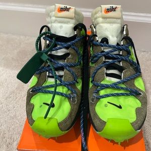 Off white Nike zoom Terra Kiger 5 CD8179 300. Size 8.5 women or 7 men